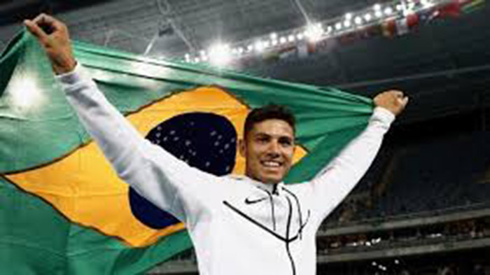 Thiago Braz conquista ouro e bate recorde olímpico no salto com vara
